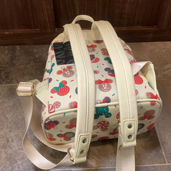 💚♥️Christmas Mickey Mouse backpack♥️💚🎄 - Picture 7 of 9